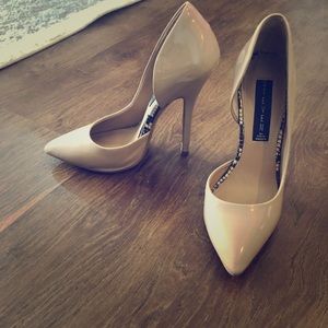 Steve Madden Nude Pumps